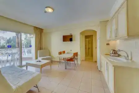 alenz suite - 69