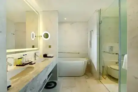 DoubleTree by Hilton Jakarta - Diponegoro - 51