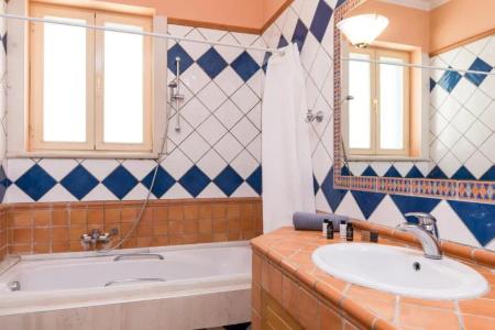 Moraitis Mansion - 50