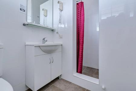ibis Styles - 17