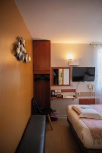 Kyriad Nîmes Ouest A9 - 44