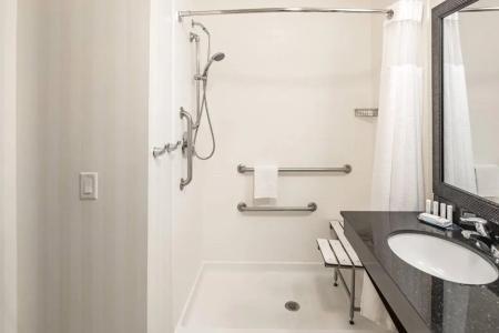 Fairfield Inn & Suites by Marriott - 30