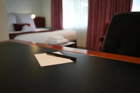 SureStay by Best Western The Clarence on Melville - 49