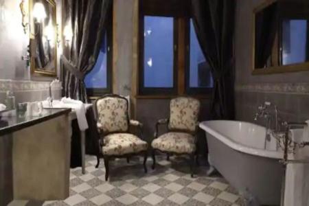 Cour des Loges Lyon, a member of Radisson Individuals - 9