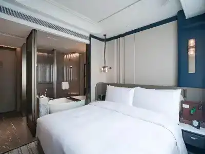 Landison Plaza Hangzhou - 79