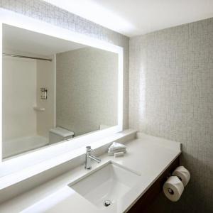 Holiday Inn Express Vancouver Airport-Richmond, An Ihg - 32