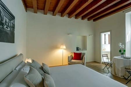 Massimago Wine Suites - 12
