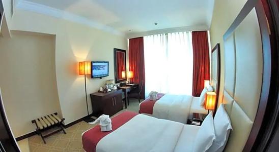 Grand Regal - 38
