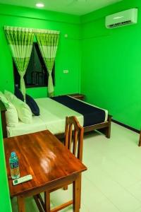 OYO 570 Pp Rest Guest House - 18