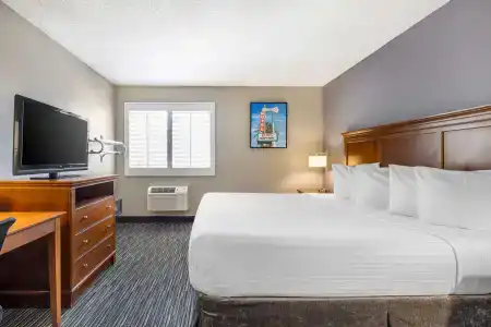 Best Western Mccarran Inn - 55