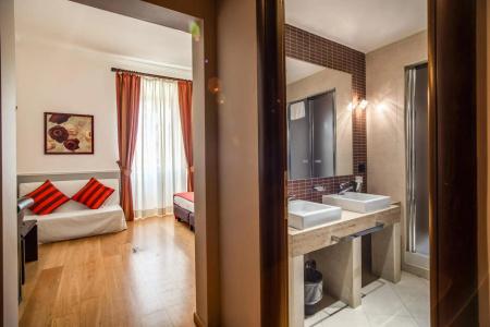 Everest Inn Rome - 2