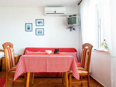 Home Sweet Home - 193