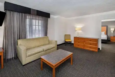 La Quinta Inn by Wyndham I-35 - 63
