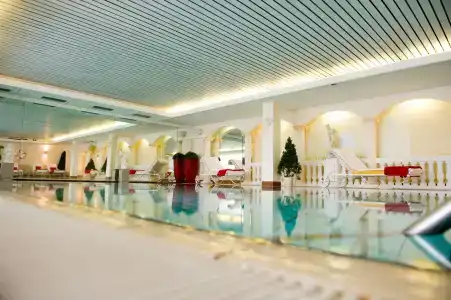 Romantischer Winkel RoLigio & Wellness Resort - 9