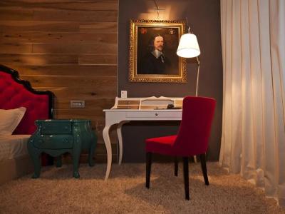 Graffit Gallery Design - 45
