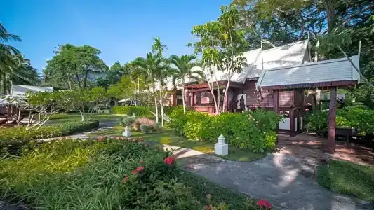 Baan Thong Ching - 77