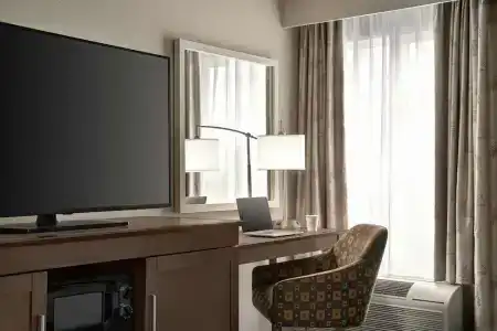 Hampton Inn New Orleans/St.Charles Ave - 52
