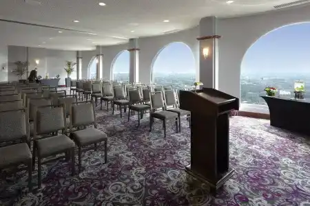 Montreal Marriott Chateau Champlain - 19