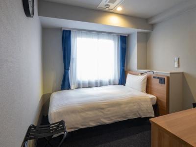 Toyoko Inn - 108
