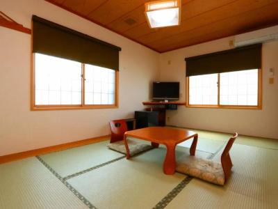 Takanoya - 22