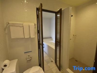 Sakorn Residence and - 77