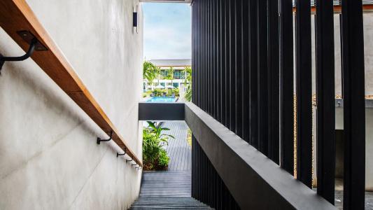 B2 Premier Resort - 17