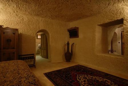 Phocas Cave Suites - 72