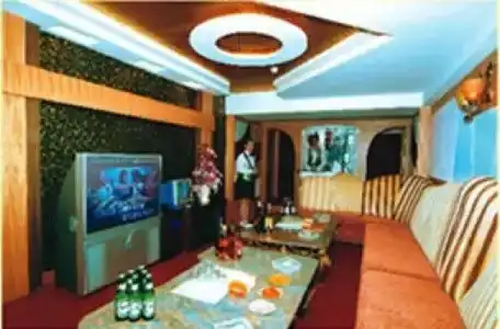 Kunming Xiongye - 17