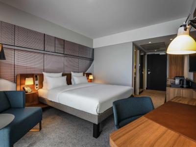 Novotel Regensburg Zentrum - 4
