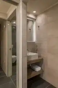 Bio Suites - 104