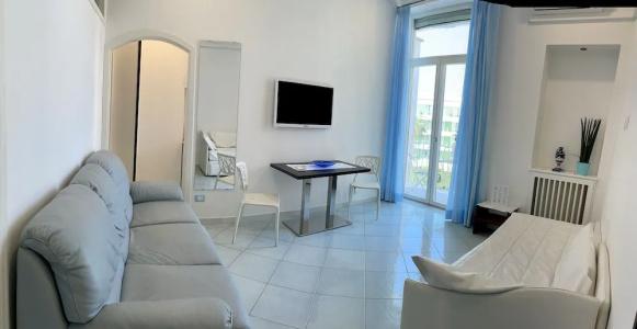 Sorrento Flats - 109
