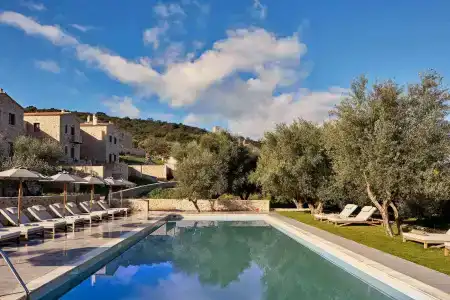 100 Rizes Seaside Resort- Small Luxurys of the World - 6