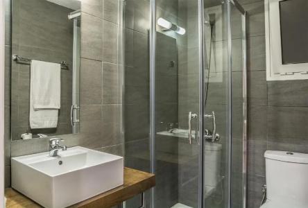 Sea View & Apartment - 92
