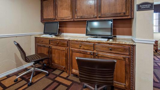 Best Western Plus Windsor Inn - 4