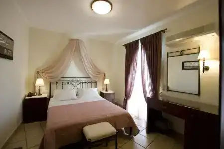 Ostria - 4