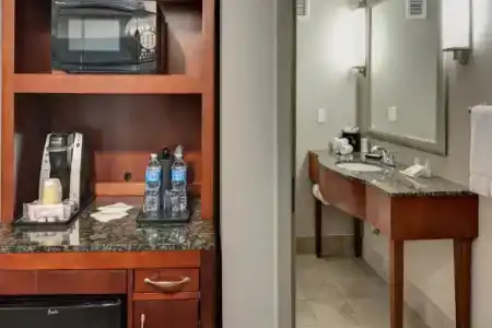 Hilton Garden Inn Denver Downtown - 26
