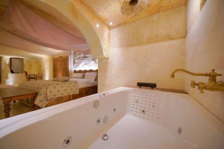 Fairyland Cave - 232