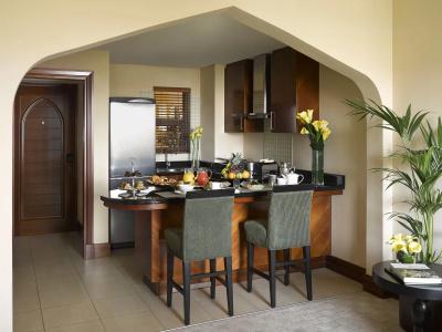 Shangri-La Qaryat Al Beri, Abu Dhabi - 6