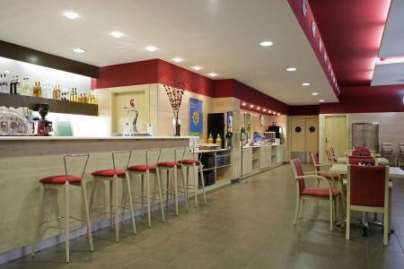 Crowne Plaza Madrid Airport - 15
