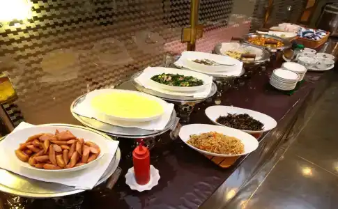 Ermou Regency - 12