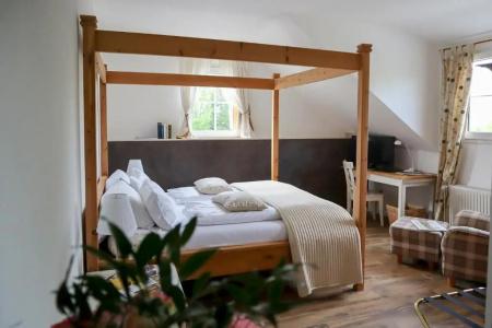 Gut Moschenhof - 2