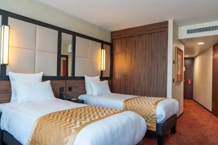 Nash Suites Airport - 22