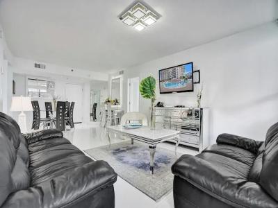 The Alexander All Suites - 375