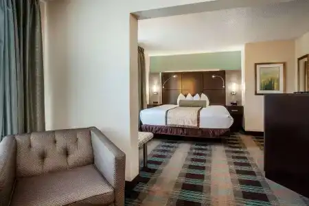 Wingate by Wyndham - Orlando International Airport - 59