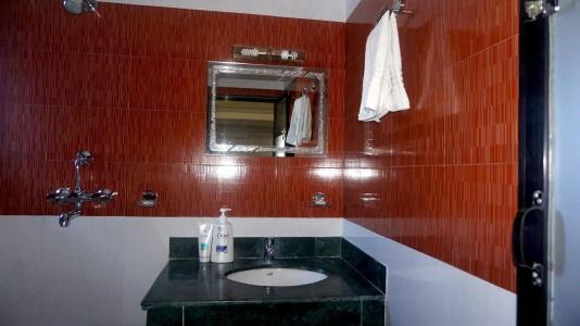 Middle Path & Spa - 9