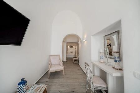 Angel Luxury Suites - 98