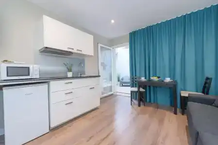 ApartSenator Barcelona - 25