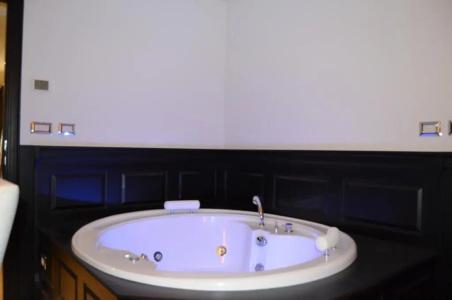 Vaticano Royal Suite Guest House - 83