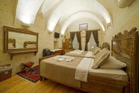 Safran Cave - 45