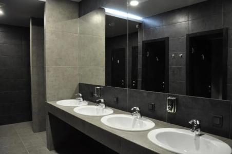 Full House & Capsule Hostel, Rivne - 57